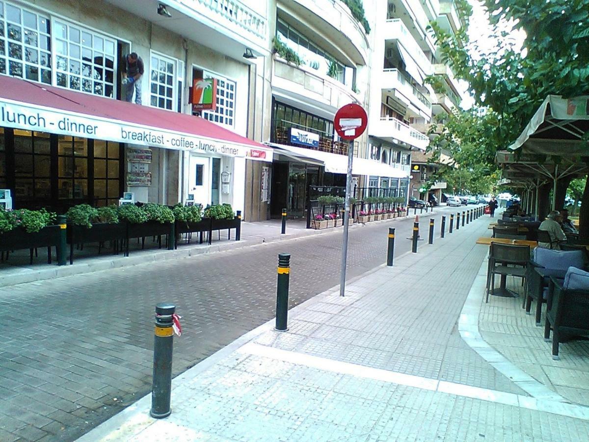 Tranquil Central Apt, Behind Athens Caravel Area Exterior foto